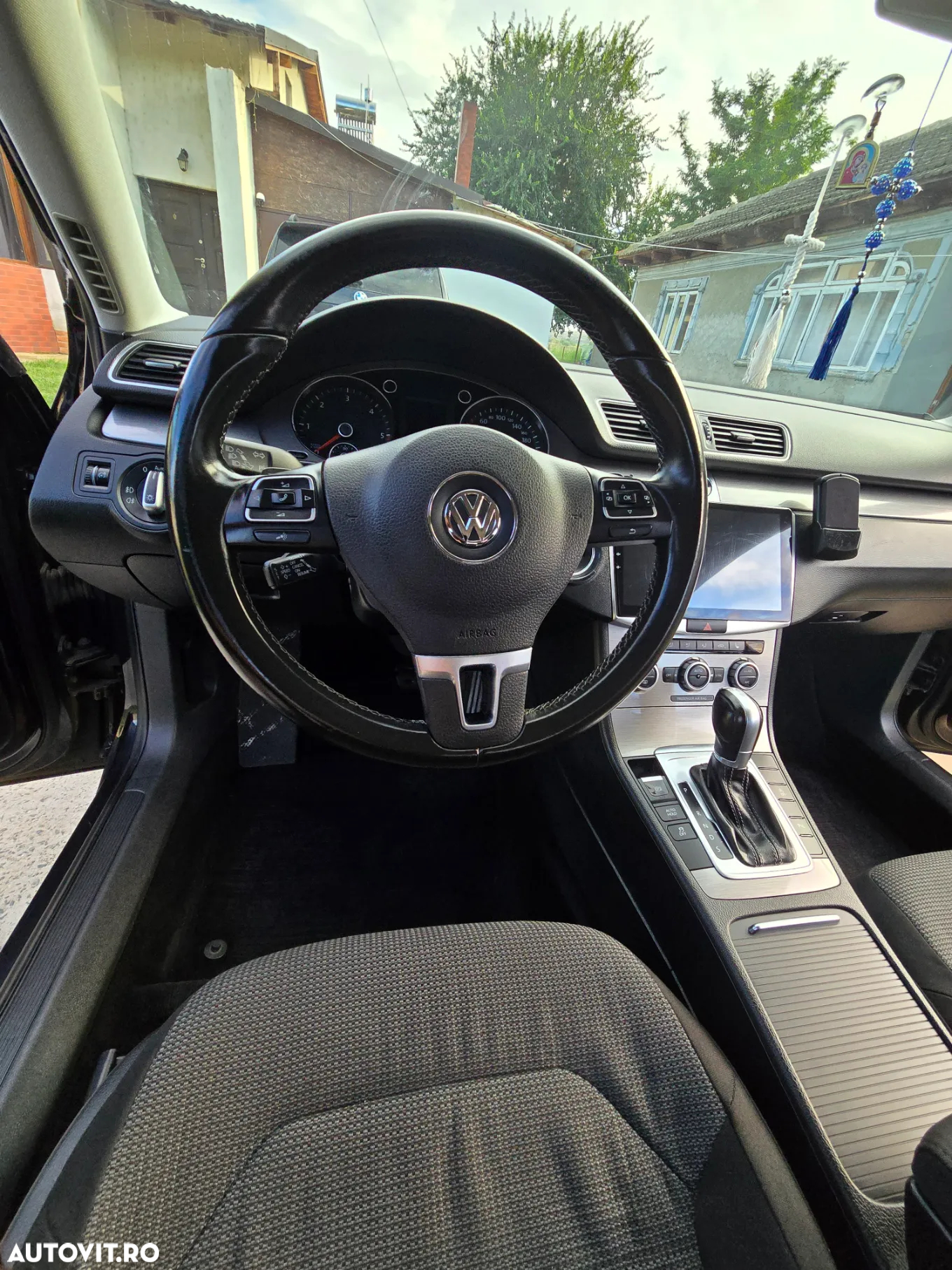 Volkswagen Passat Variant 2.0 TDI Blue TDI DSG Comfortline - 10