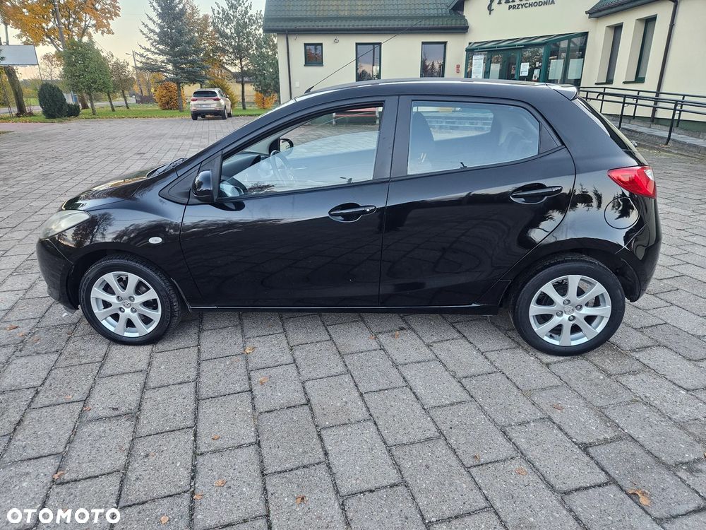 Mazda 2 - 7