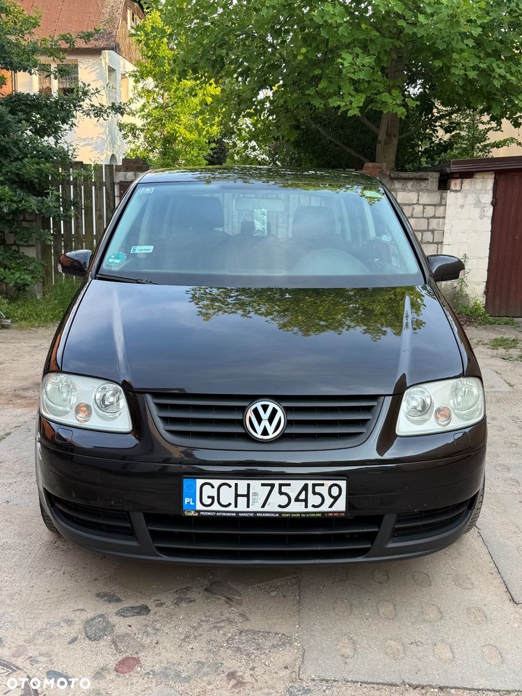 Volkswagen Touran 1.9 TDI Conceptline - 1