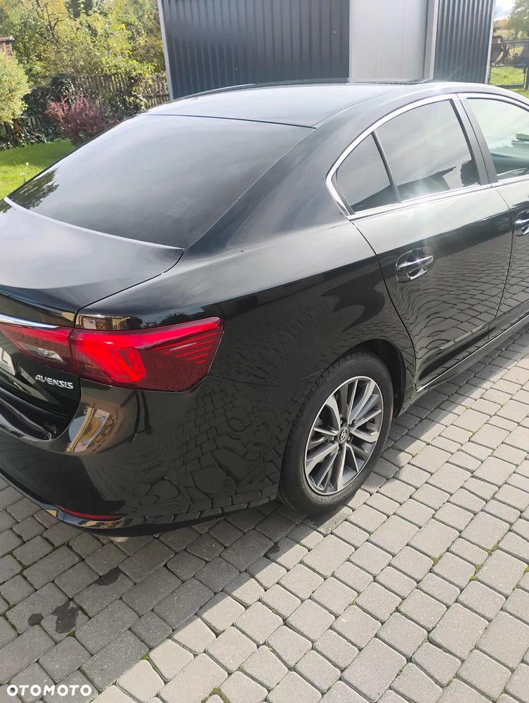 Toyota Avensis 1.6 D-4D Prestige - 7