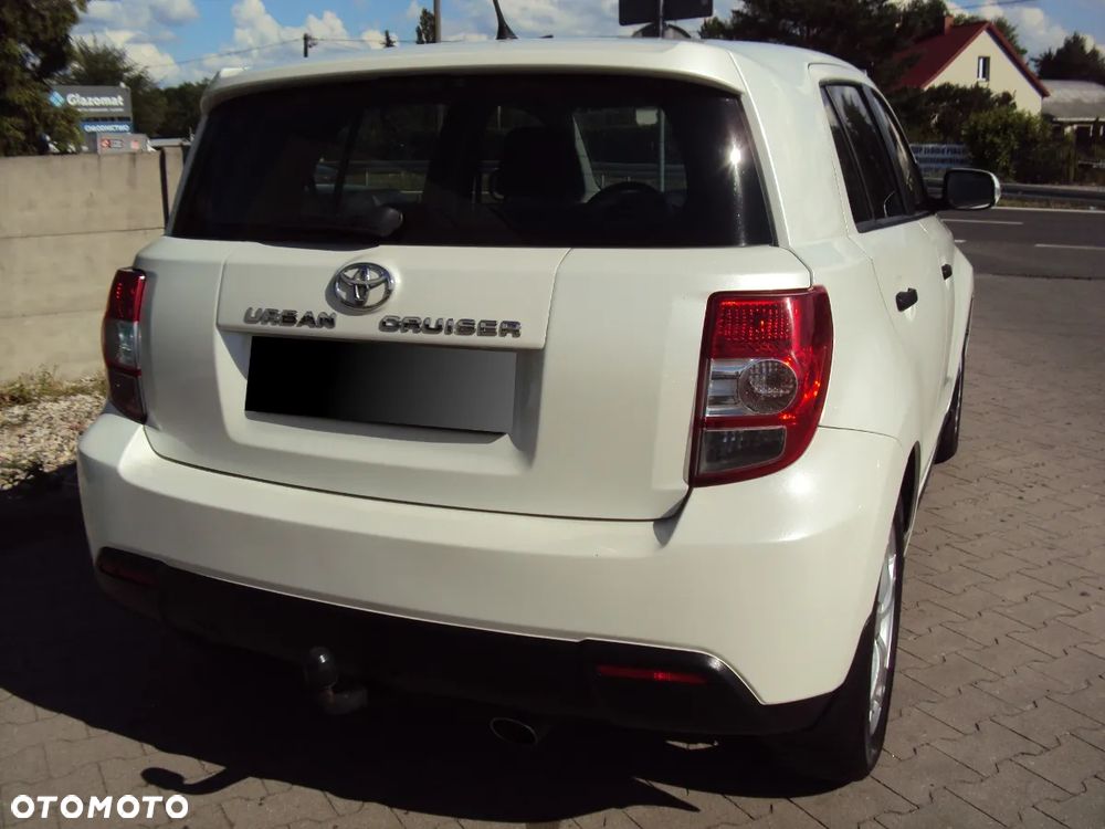 Toyota Urban Cruiser 1.33 Sol - 14