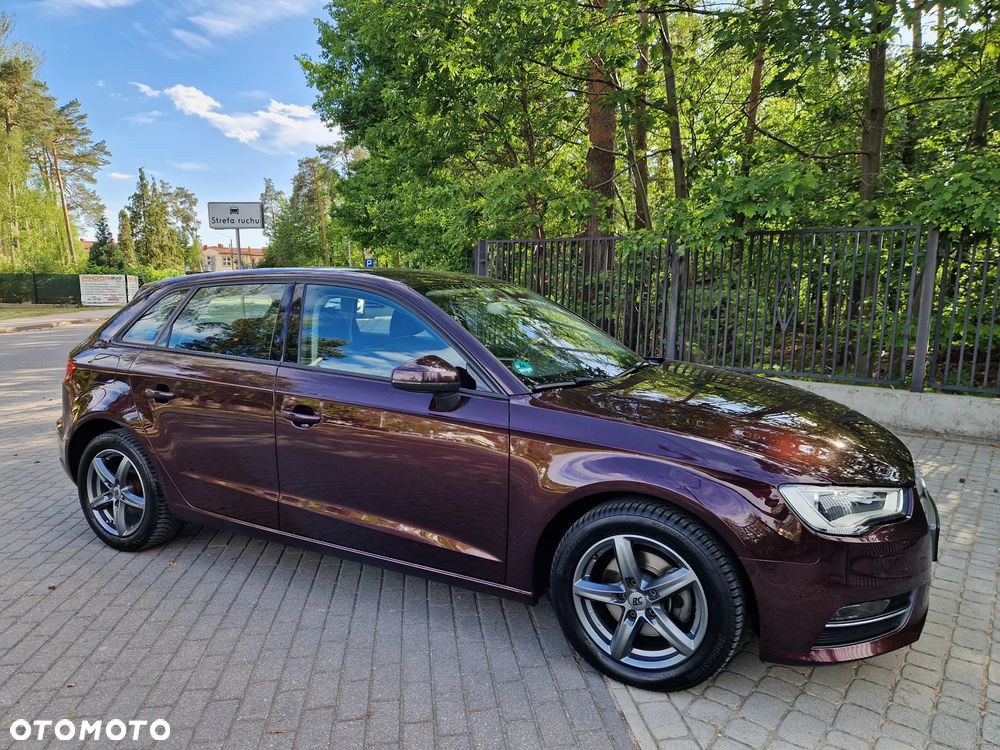 Audi A3 Sportback - 15