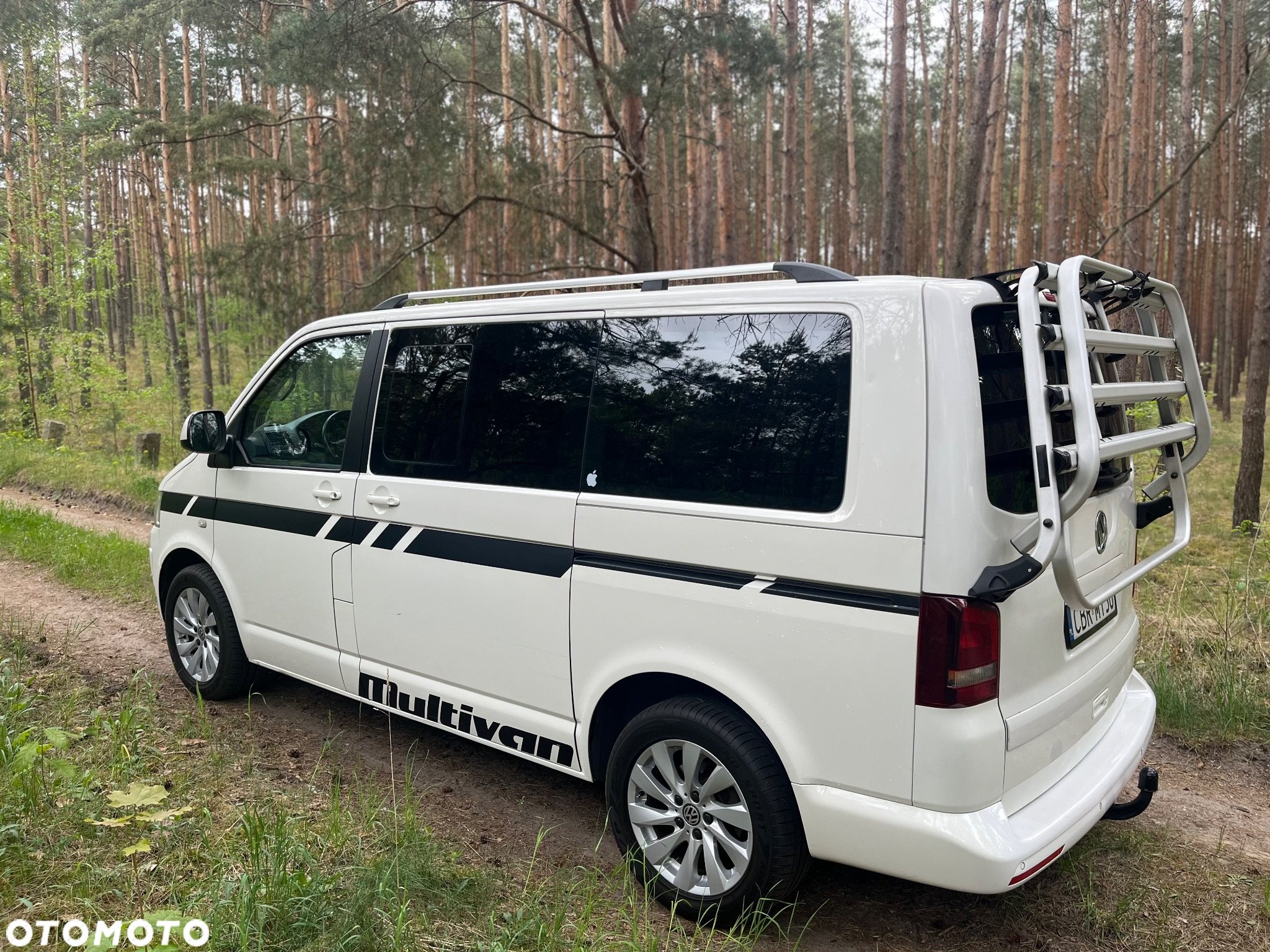 Volkswagen Multivan - 13