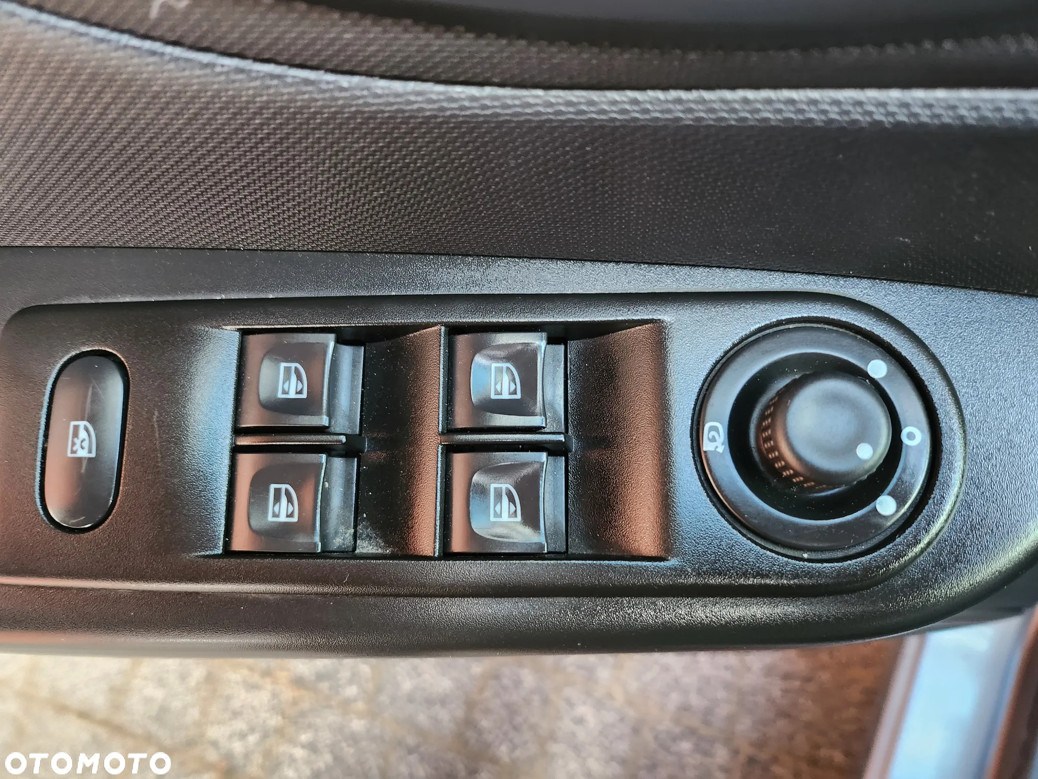 Renault Captur - 17