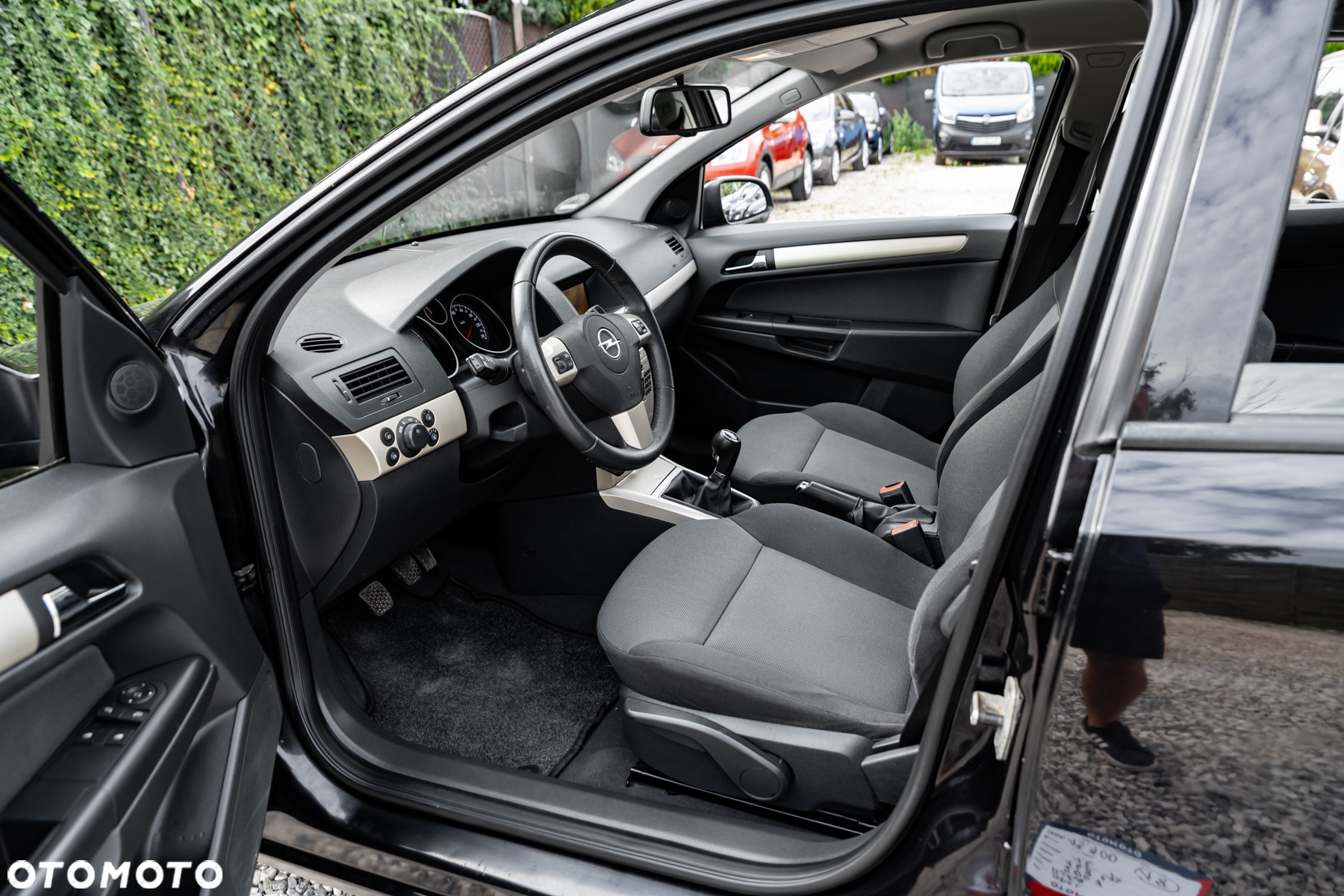 Opel Astra 1.6 - 18
