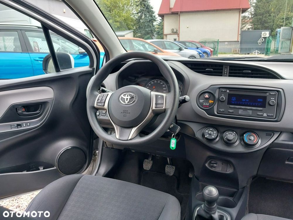 Toyota Yaris 1.0 Active EU6 - 14