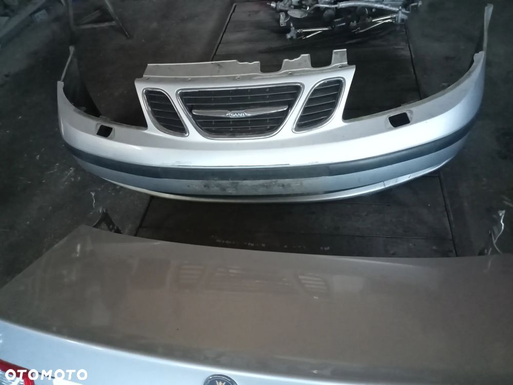 zderzak przód saab 95