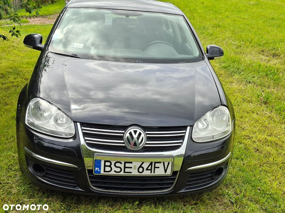 Volkswagen Jetta 1.9 TDI Trendline - 1
