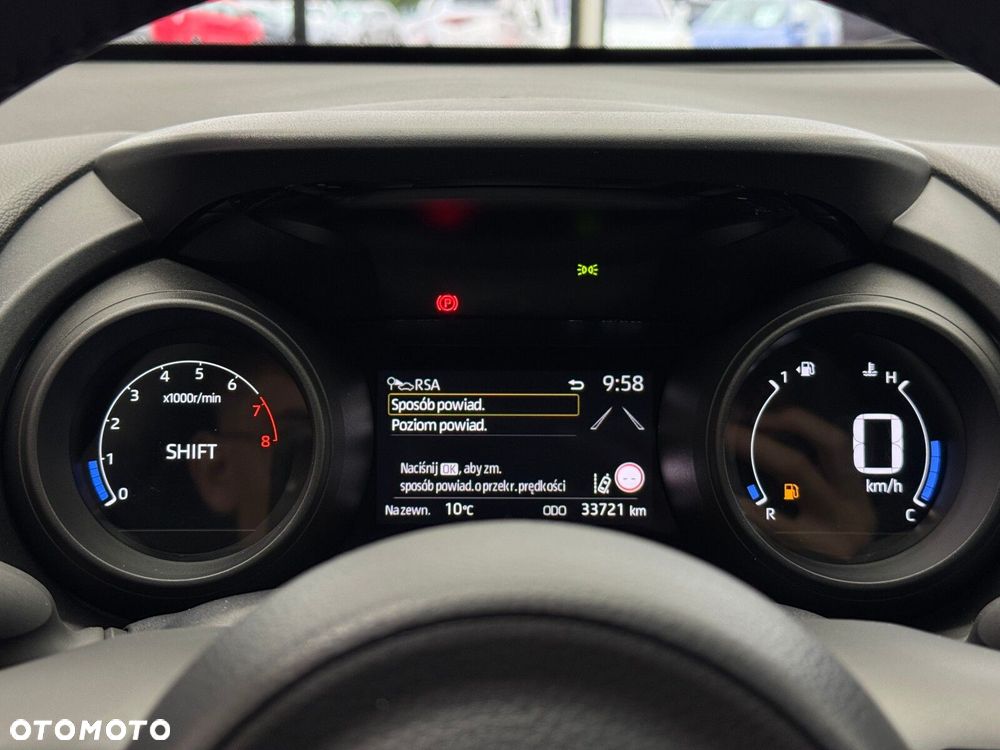 Toyota Yaris 1.5 Comfort - 35