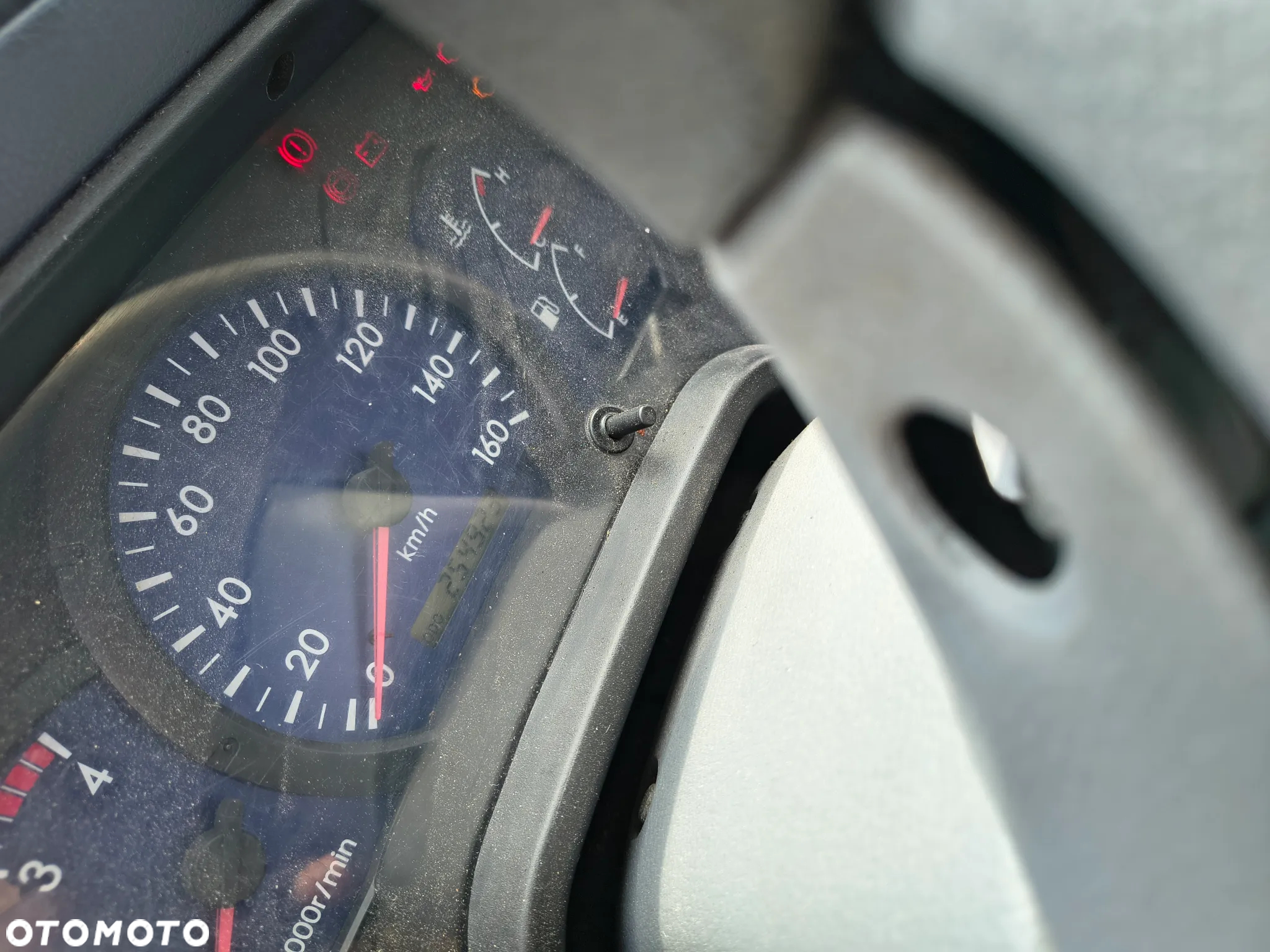 Mitsubishi Canter 7 C15 - 7