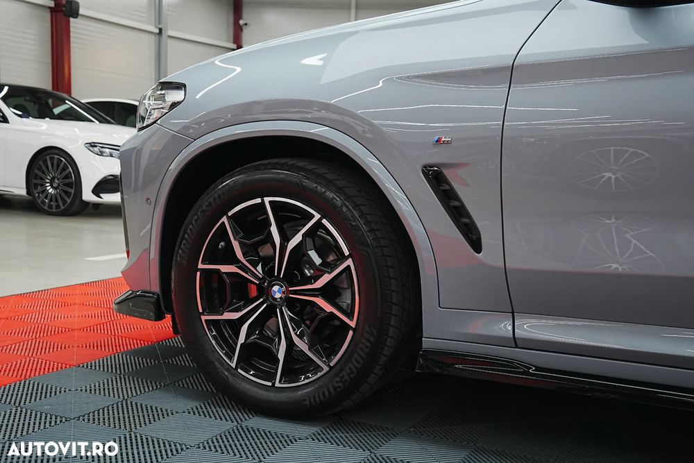 BMW X4 xDrive20i AT MHEV - 32