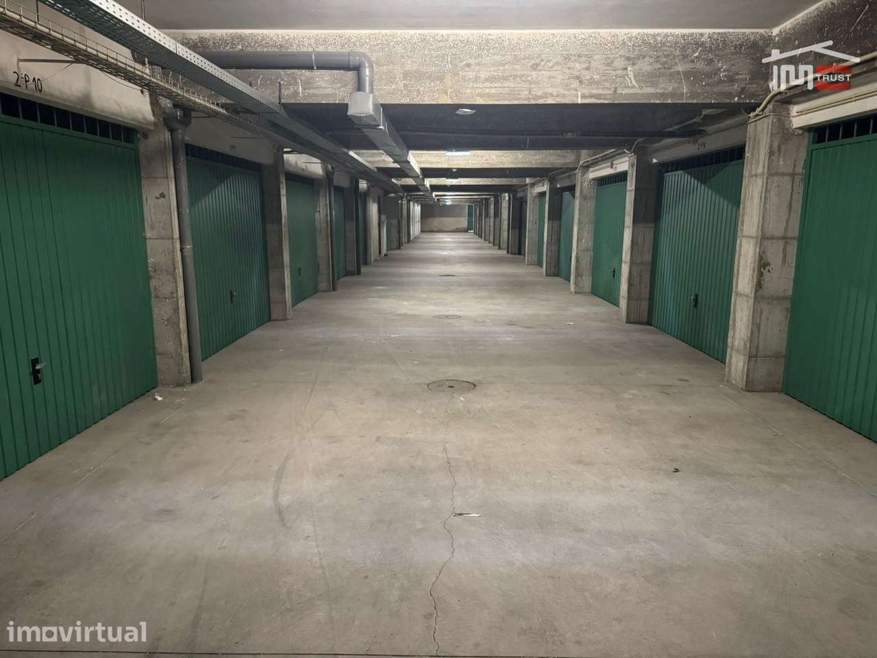 Garagem fechada no centro de Fátima - Grande imagem: 4/8