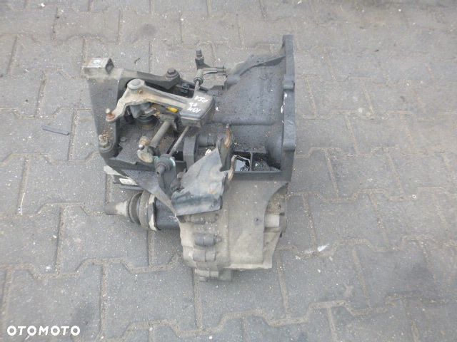 MANUALNA SKRZYNIA BIEGÓW VOLVO V50 1.6 TDCI 3M5R7002YG - 7