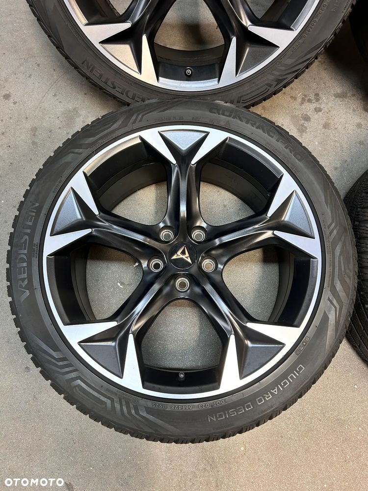 4 koła aluminiowe wielosezonowe Cupra Formentor 19" opony Vredestein 245/40/19 98Y 2025r. - 2