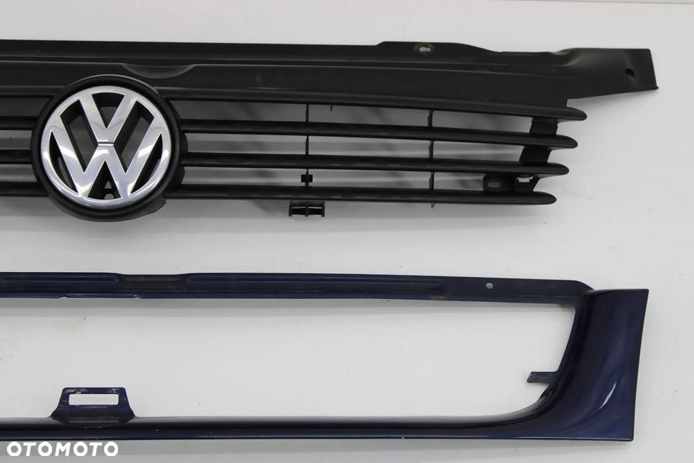 VW T4 lift Grill Atrapa Przód - 4