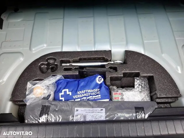 Peugeot 208 e-208 100 kW Active - 11