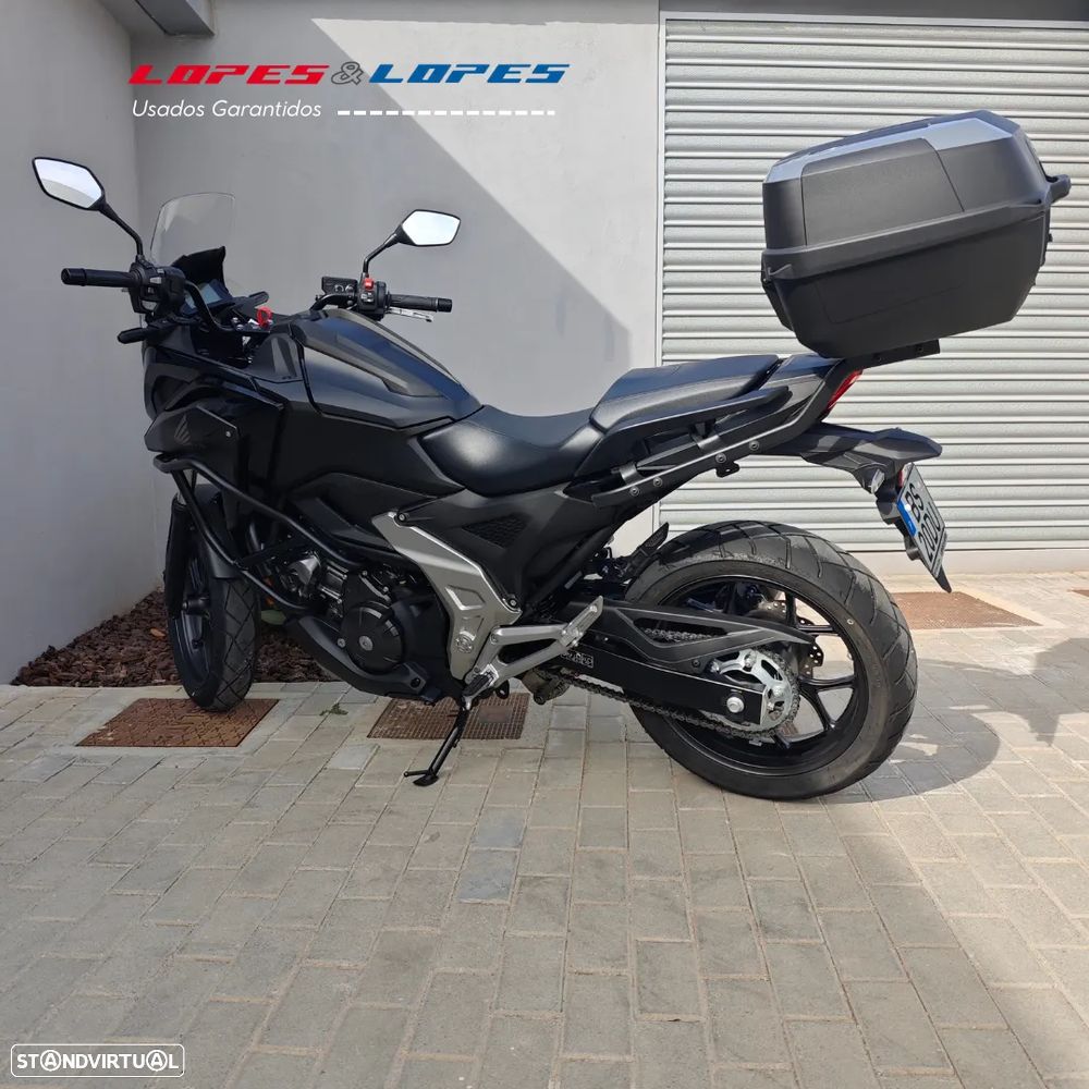 Honda NC750X DCT - 17
