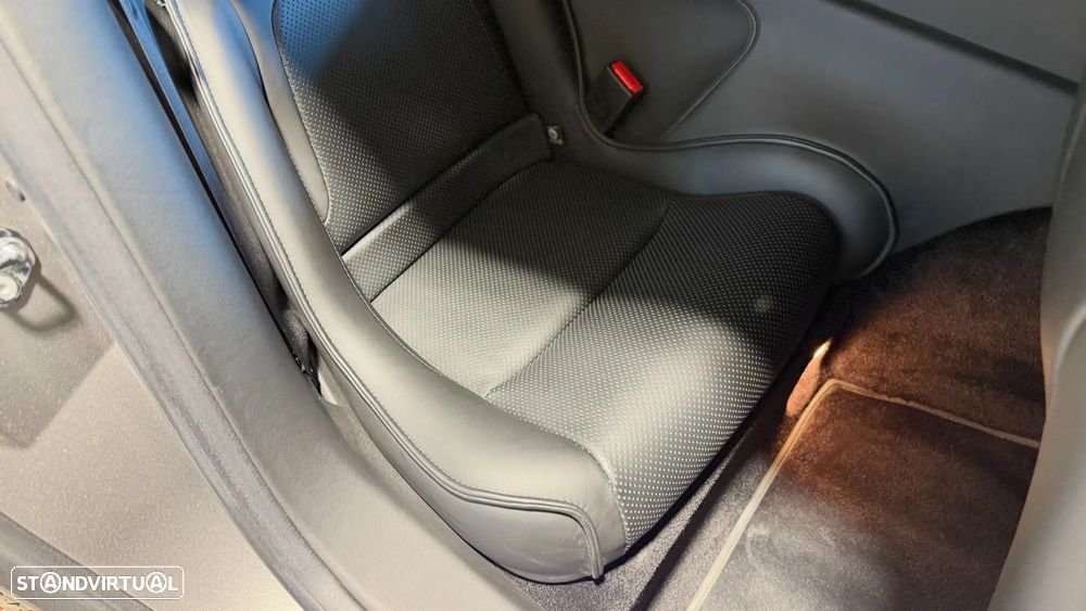 Aston Martin Rapide V12 Touchtronic III S - 36