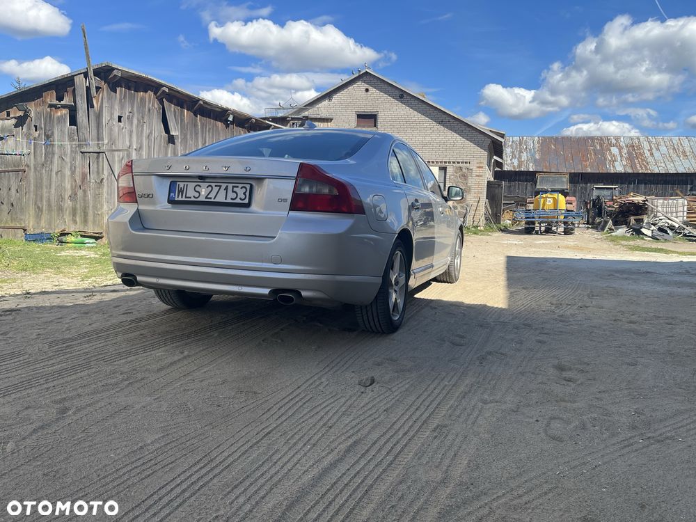 Volvo S80 - 2