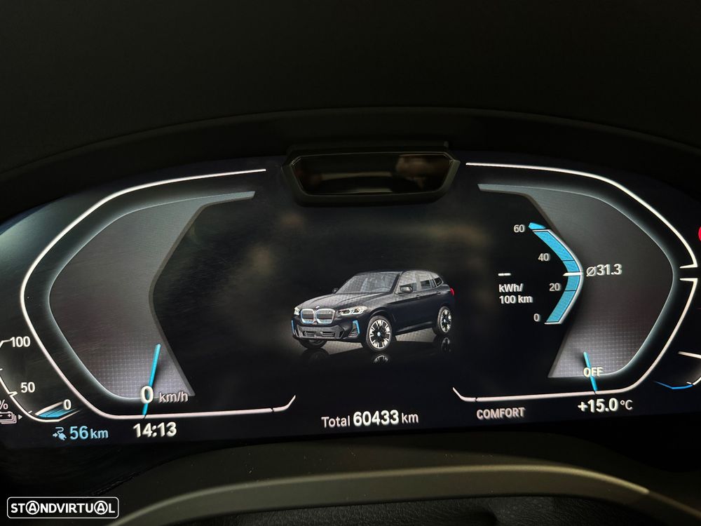 BMW iX3 M Sport Impressive - 35