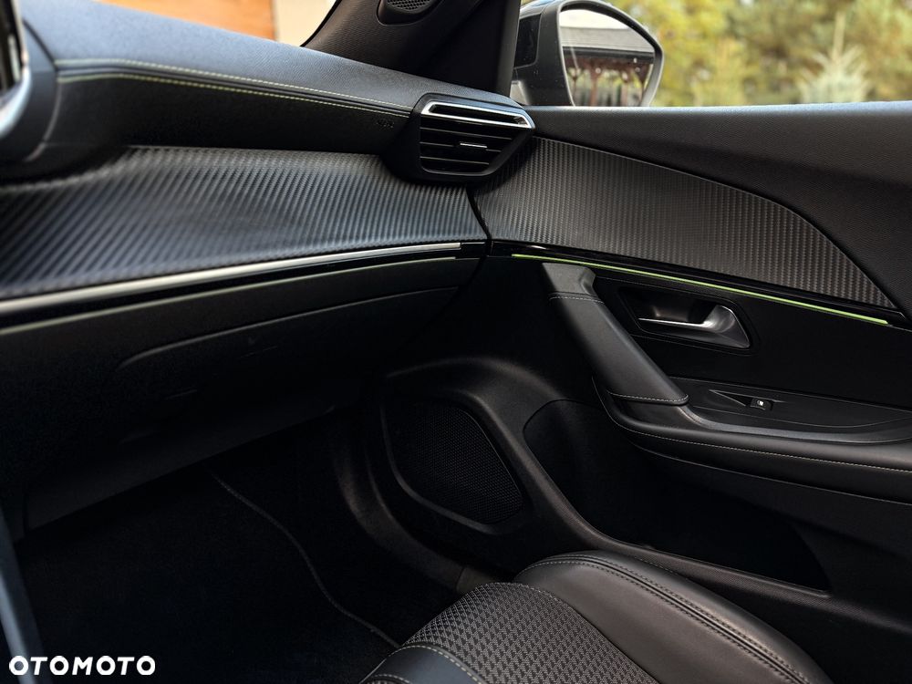 Peugeot 2008 1.2 PureTech GT Line S&S EAT8 - 22