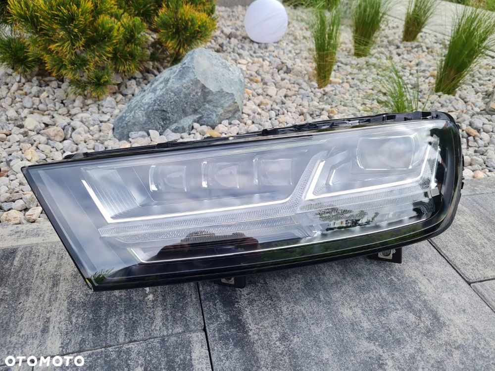 AUDI Q7 SQ7 4M 4M0 Lampy przód Full Led Matrix 4M0941035 4M0941036 - 4