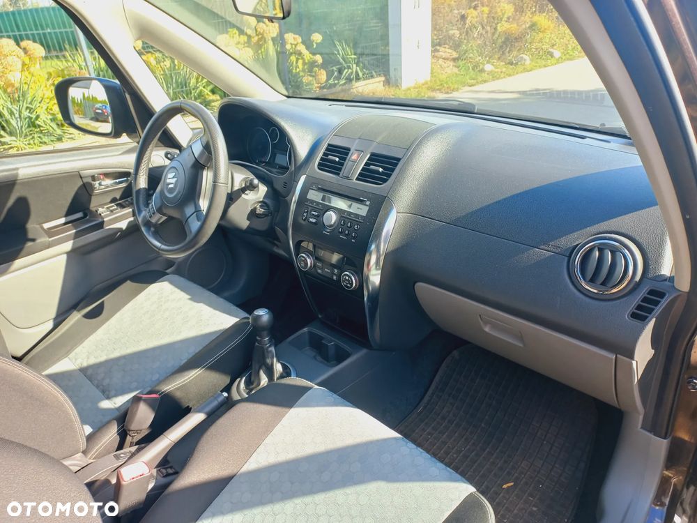 Suzuki SX4 - 3