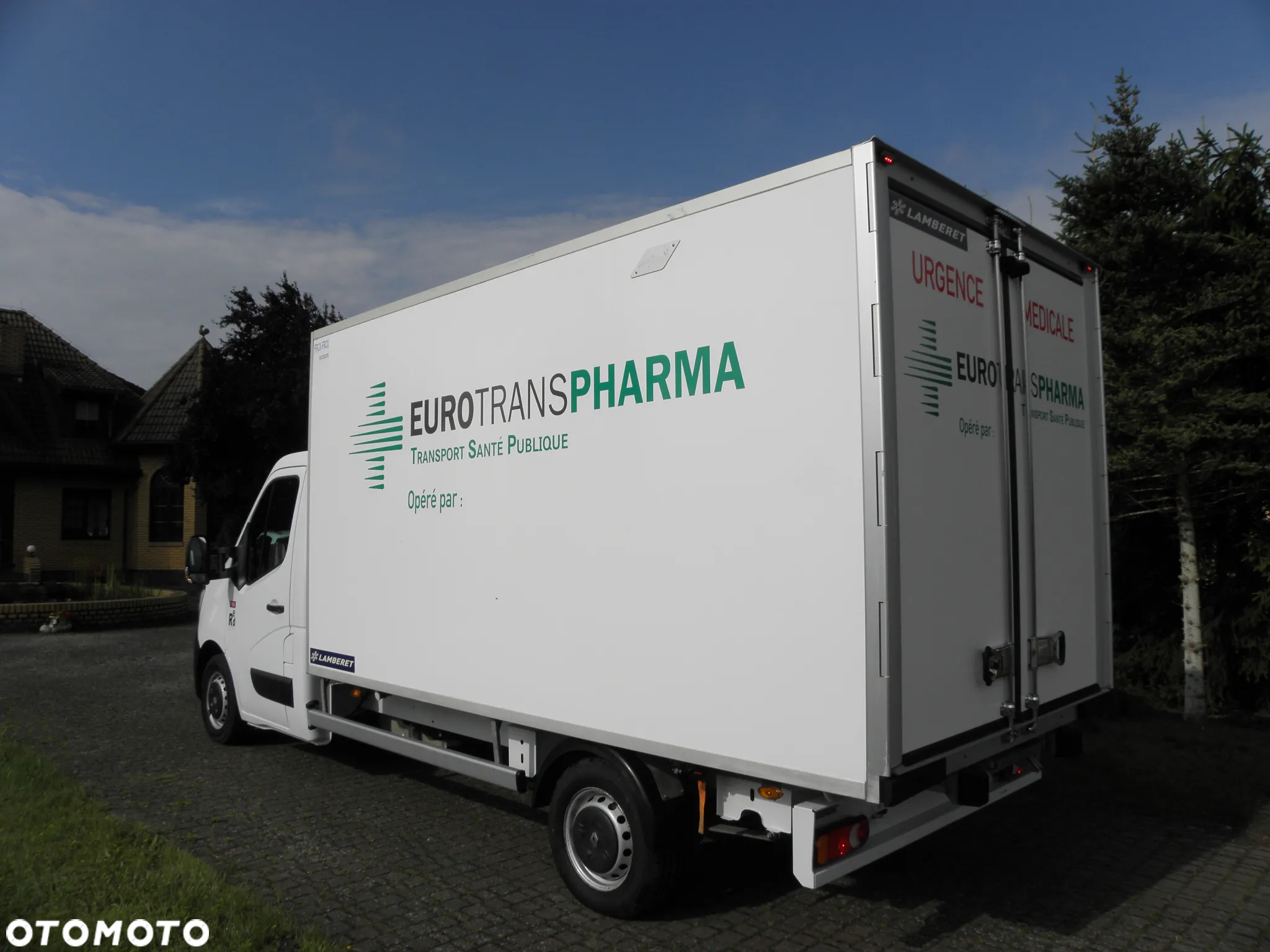 Renault Master CHŁODNIA DO LEKÓW REGULOWANA ŚCIANA - 2