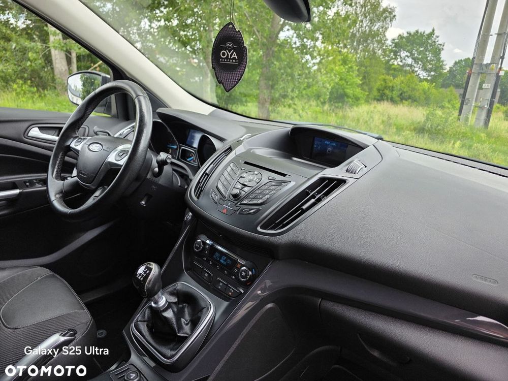 Ford Kuga 2.0 TDCi 4x4 Titanium - 24