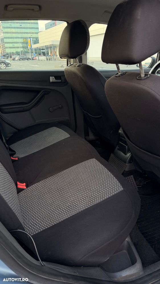 Ford Focus 1.6 TDCi Trend - 4