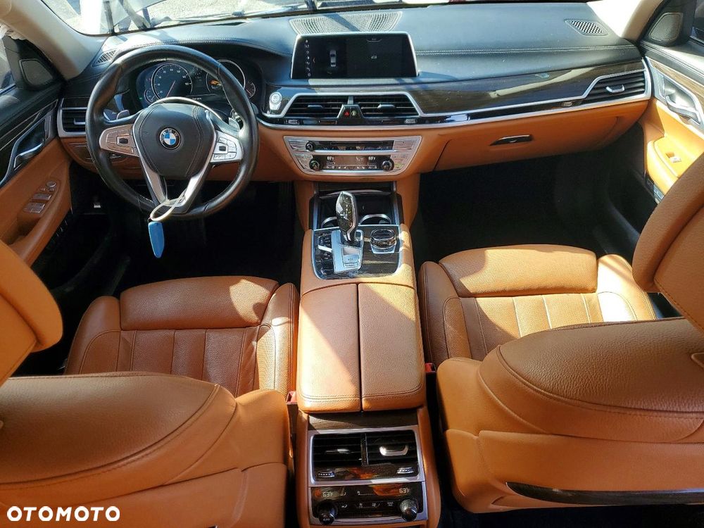 BMW Seria 7 - 9