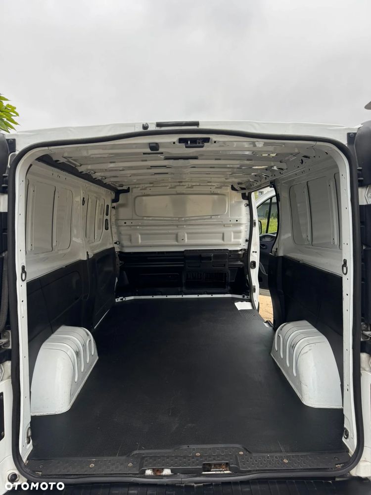 Opel Vivaro - 7