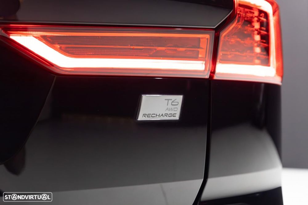 Volvo XC 60 2.0 T6 PHEV Core AWD - 24