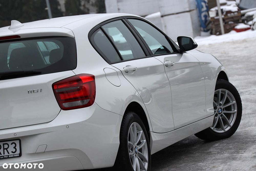 BMW Seria 1 - 17