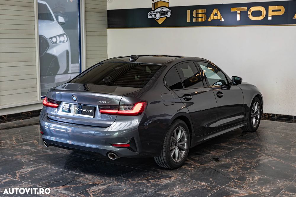 BMW Seria 3 320d Aut. Sport Line - 15
