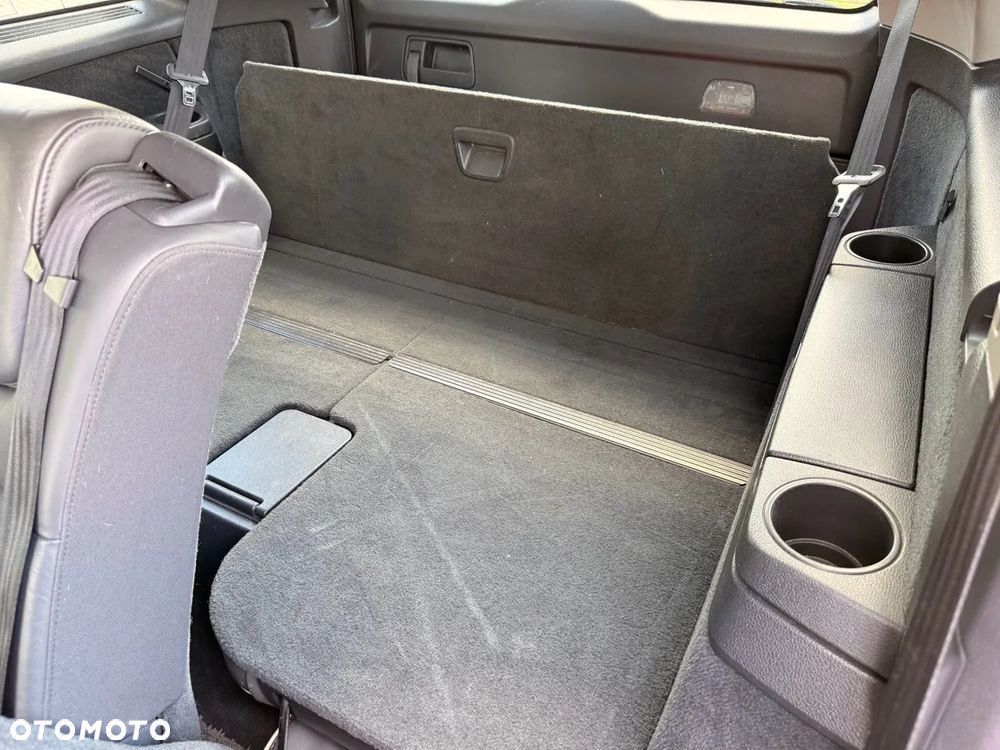 Volvo XC 90 - 30