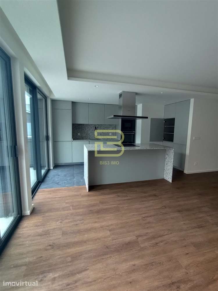 Apartamento T3 novo, com terraço em Vila Nova de Gaia - Grande imagem: 3/31