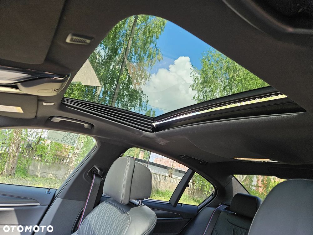 BMW Seria 5 545e xDrive M Sport sport - 29