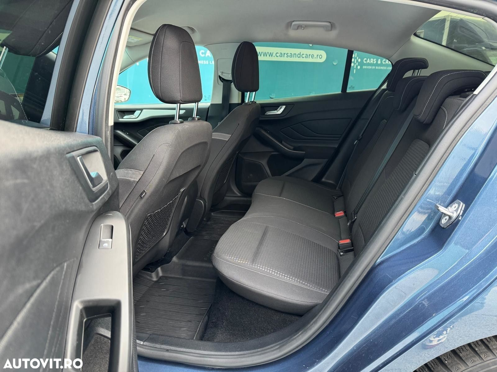 Ford Focus - 9