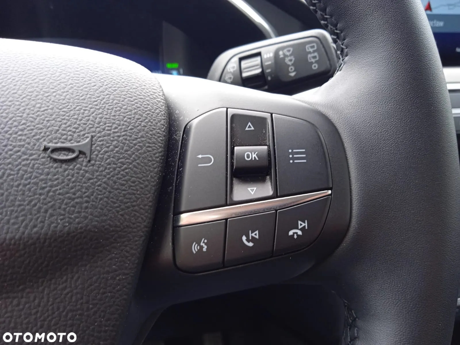 Ford Kuga 2.5 FHEV FWD Titanium - 15