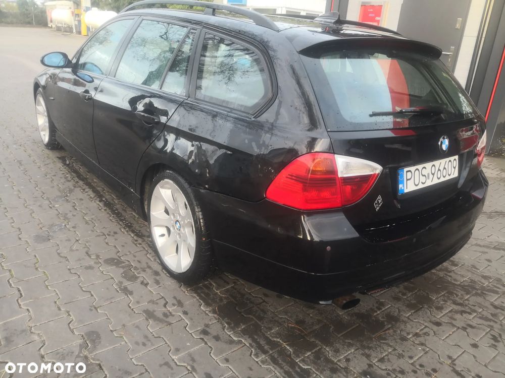 BMW Seria 3 320d DPF Touring Edition Fleet - 4