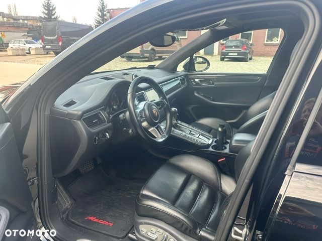 Porsche Macan - 5
