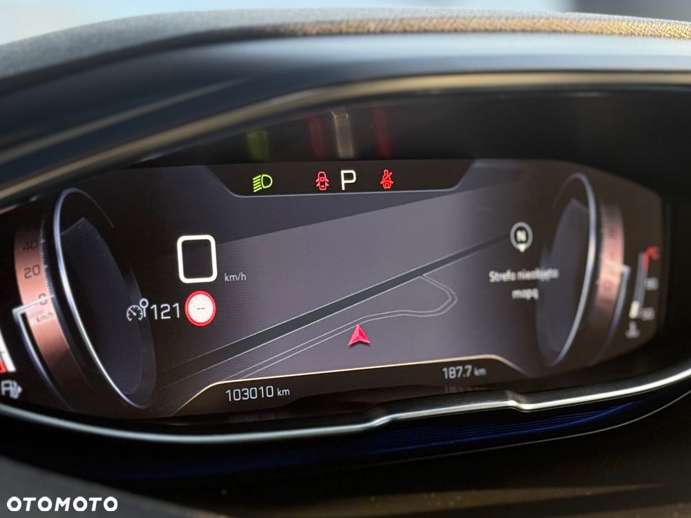 Peugeot 5008 1.5 BlueHDi GT S&S EAT8 - 17