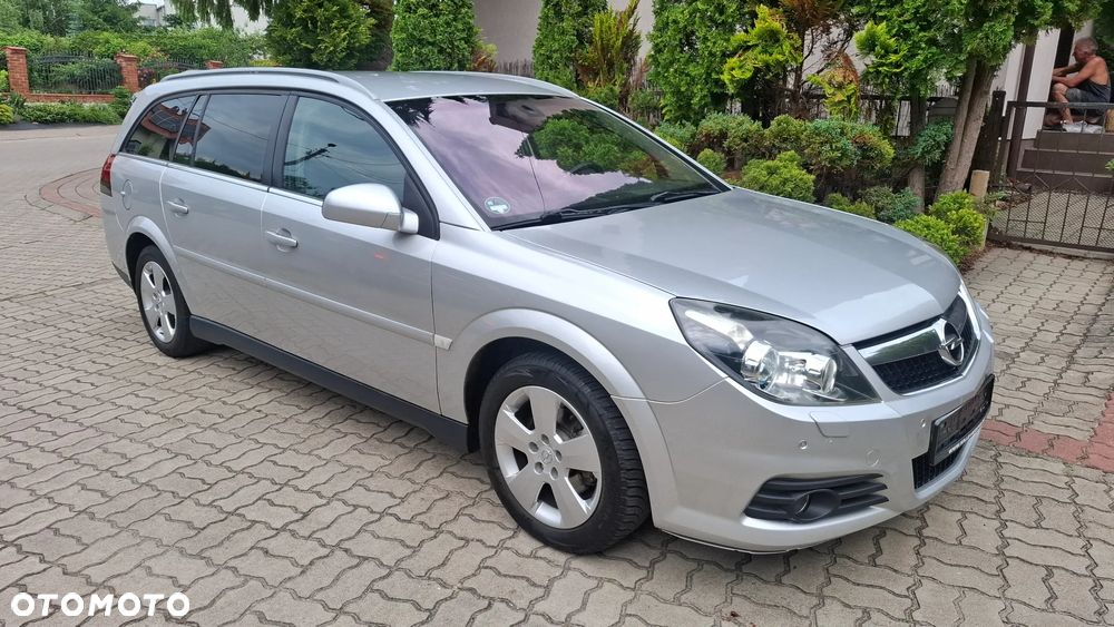 Opel Vectra 1.9 CDTI DPF Cosmo Plus - 4