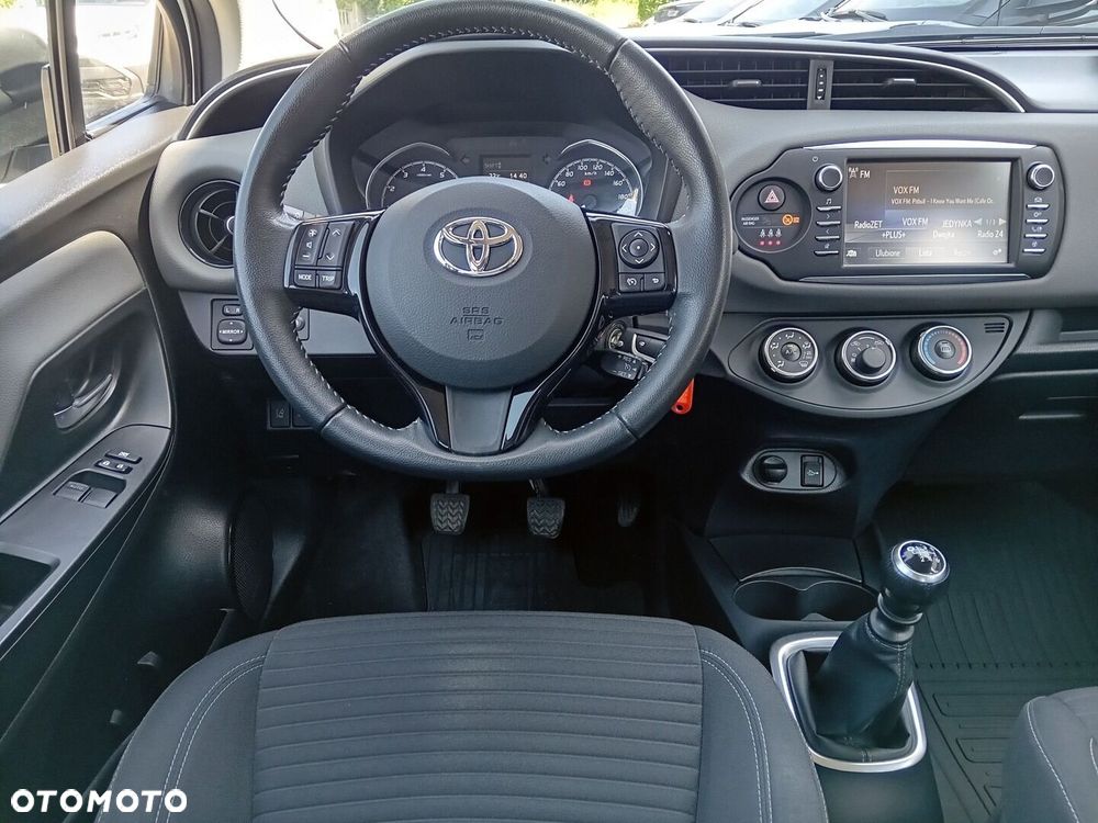 Toyota Yaris - 8