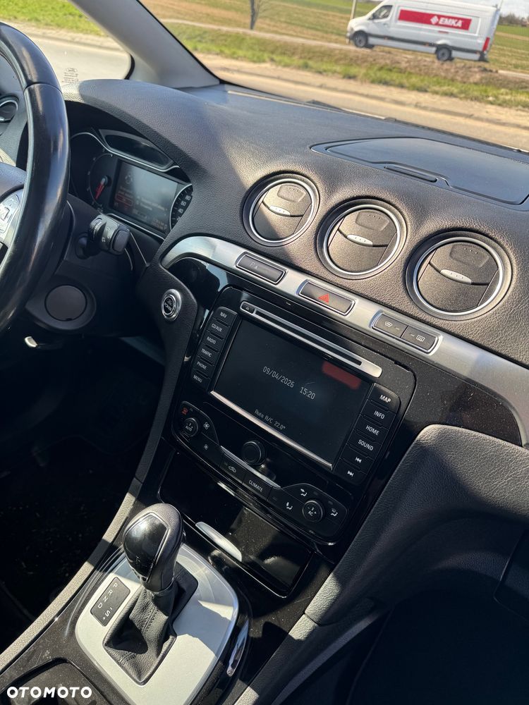 Ford S-Max 2.0 TDCi DPF Titanium - 6