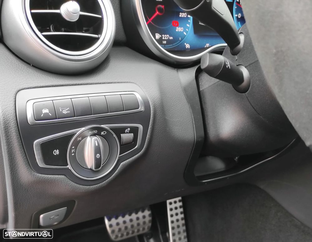 Mercedes-Benz C 300 de AMG Line - 22