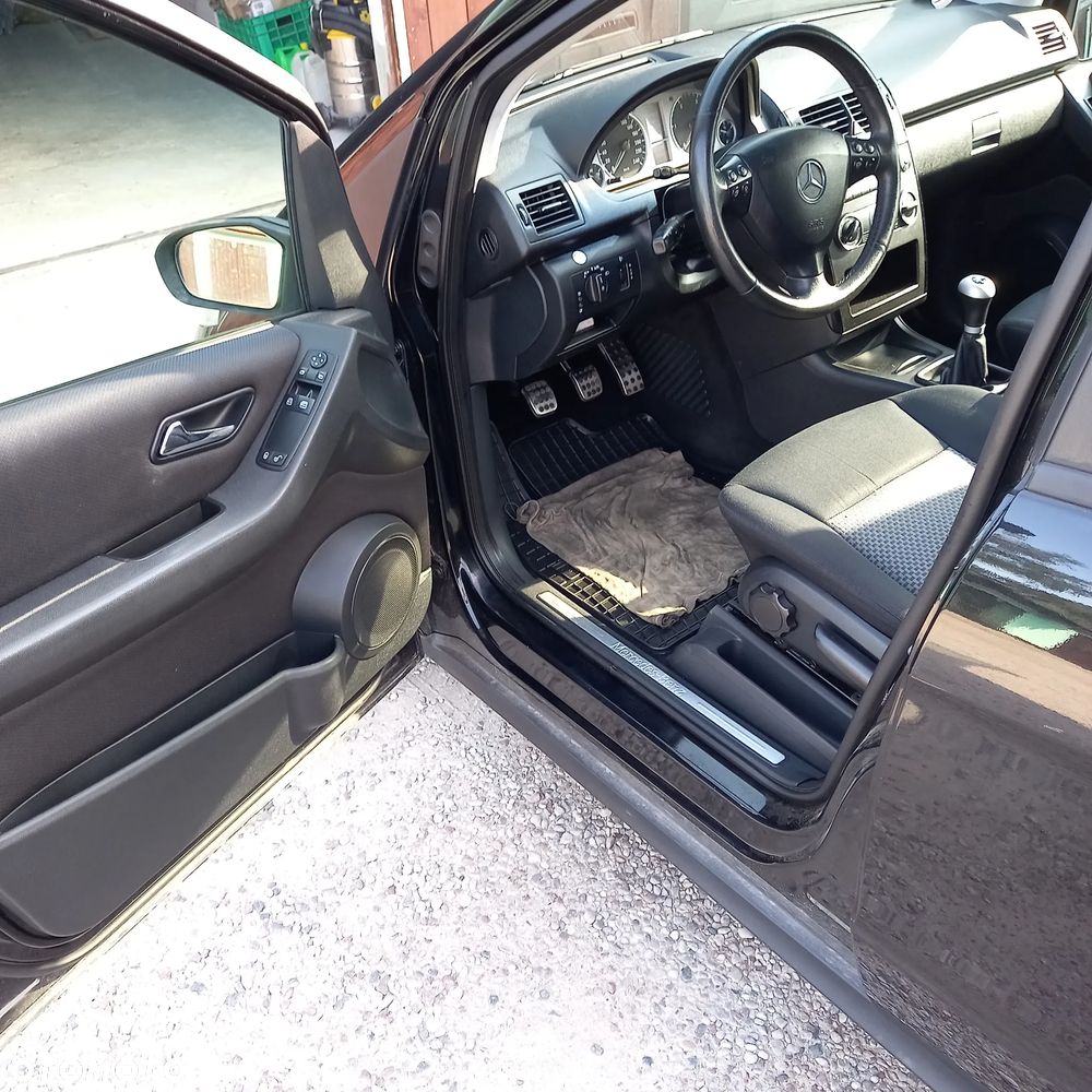 Mercedes-Benz Klasa A 180 CDI Avantgarde DPF - 14