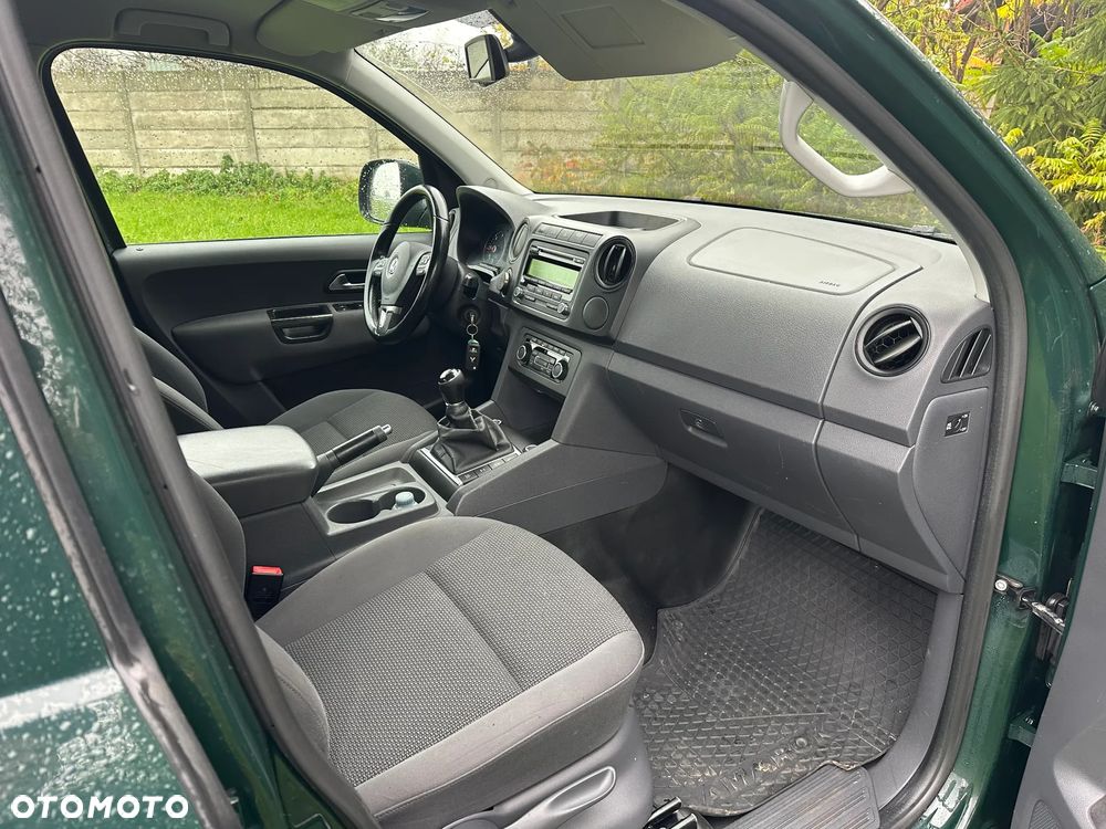 Volkswagen Amarok - 11