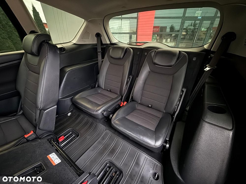 Ford S-Max 2.0 TDCi DPF Titanium - 15